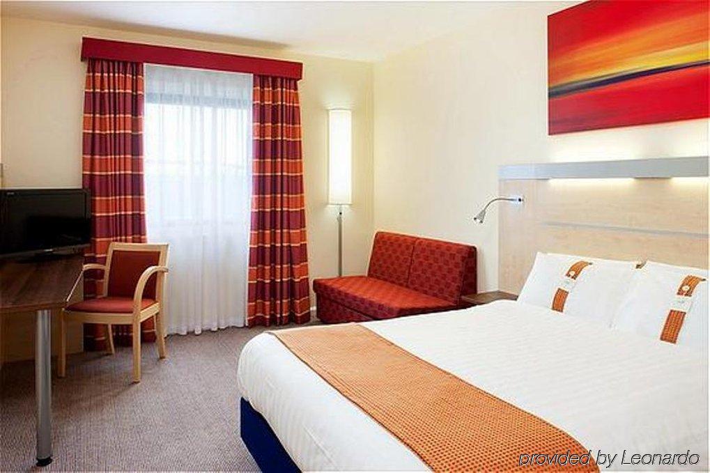 Holiday Inn Express Kettering By Ihg Quarto foto